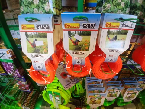 Fűnyíró, fűkasza damil