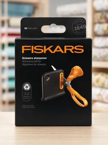 Fiskars ollóélező